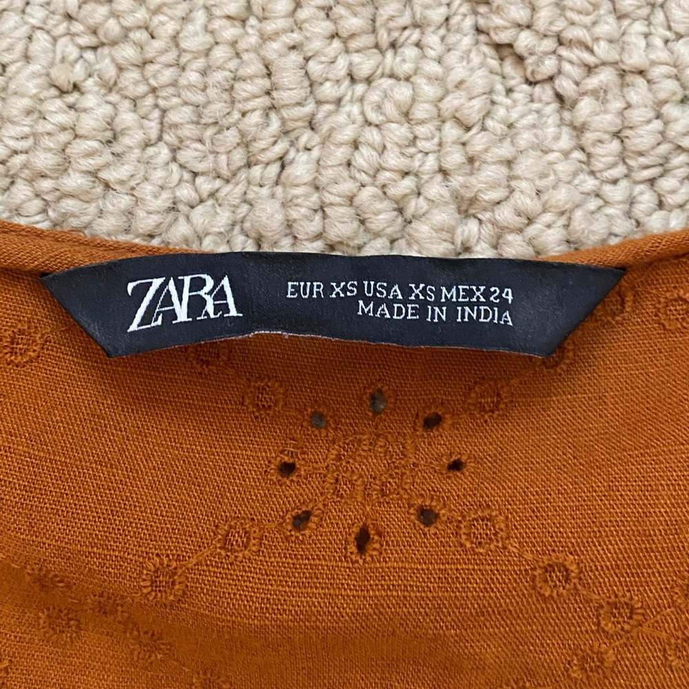 Zara burnt orange blouse - Picture 4 of 5
